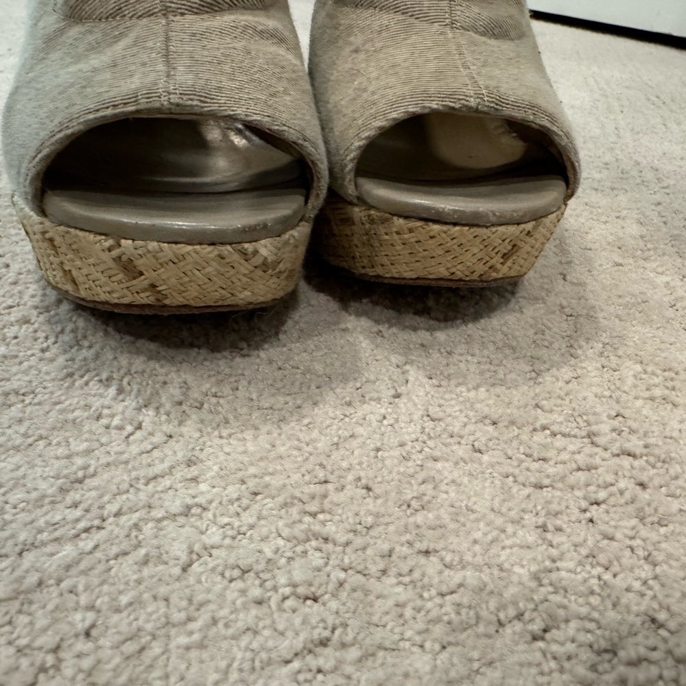 Stuart Weitzman Beige Peep-Toe Platform Shoes - image 2